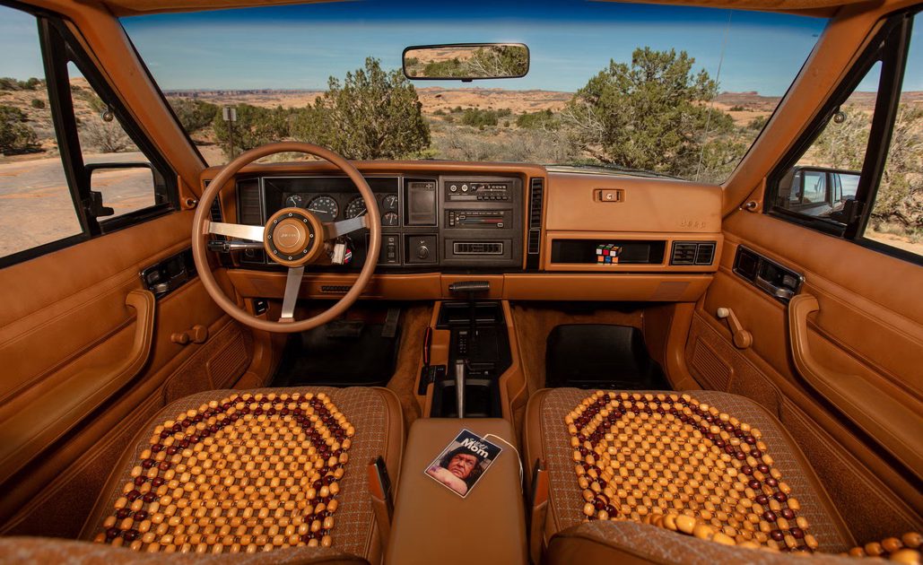 jeep xj pioneer concept