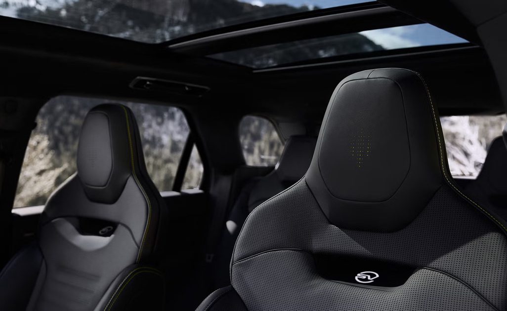 range rover sport sv winter dusk
